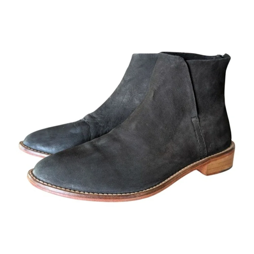 Free People Century Black Leather Back Zip Ankle Boots EU‎ 39 US 8.5-9